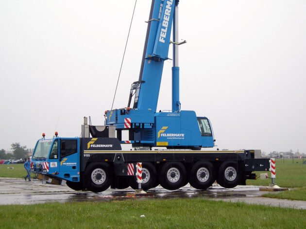 Grue Mobile Terex AC120