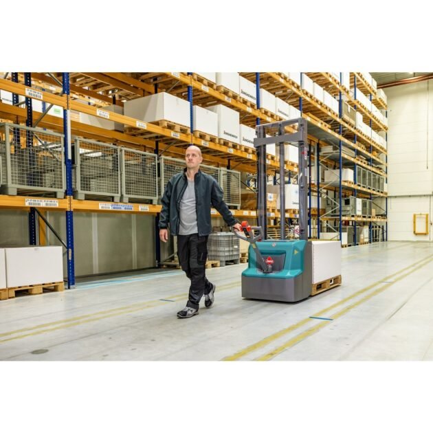 Gerbeur électrique Ameise® PSE 1.2 à monomât, hauteur de levage 1 600 mm, capacité de charge 1 200 kg - Image 7